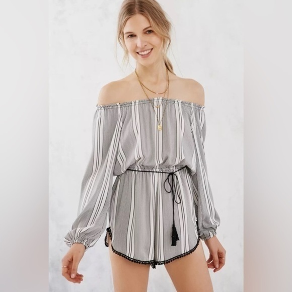 Urban Outfitters Ecote Striped Off-the-Shoulder Romper - Picture 1 of 13